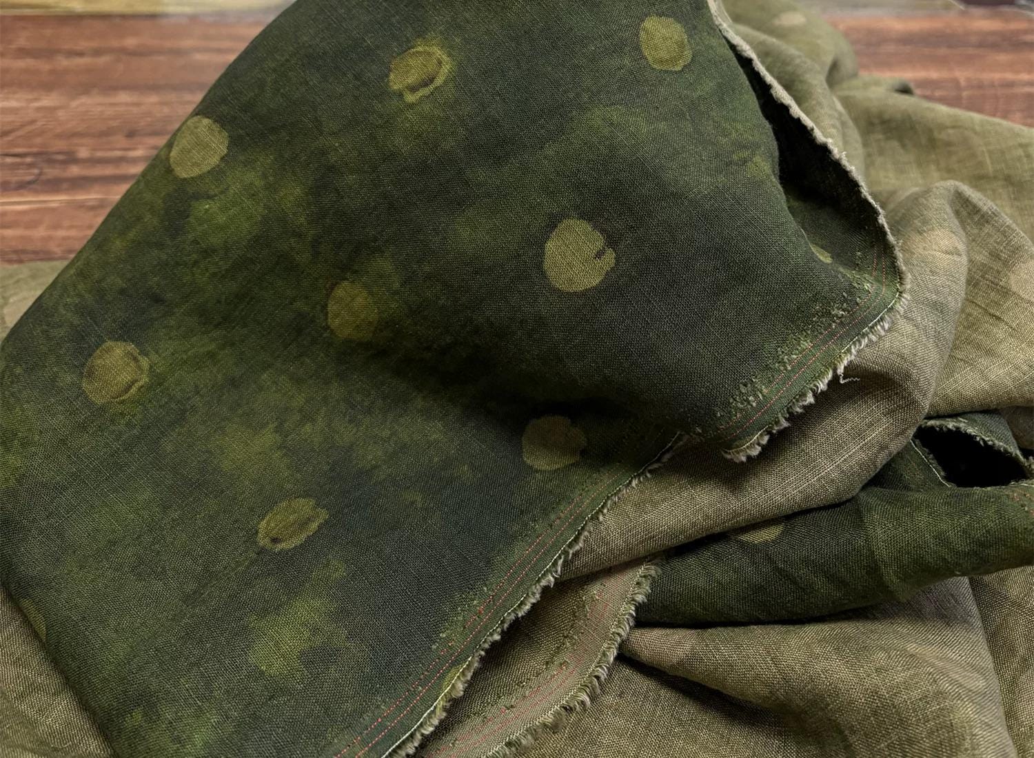 BJIUMO - 100% Linen, Vintage Green Yellow Digital Print, 200 gram 135cm wide by the Yard