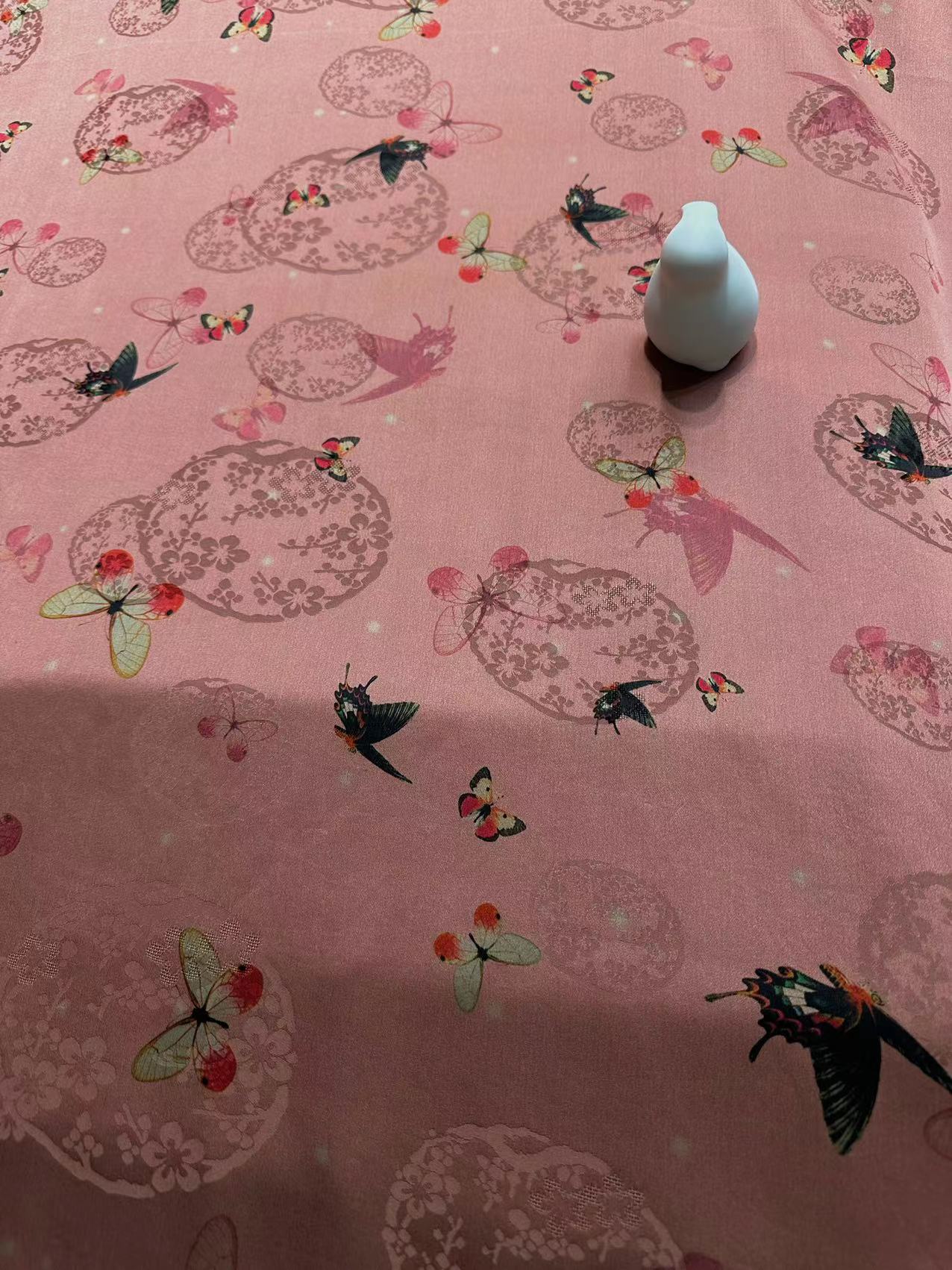 SXTHHD - Handmade 25 Momme HUALUO Jacquard Hongyunsha Mud Silk Fabric (Openwork texture) - 114cm by the Yard