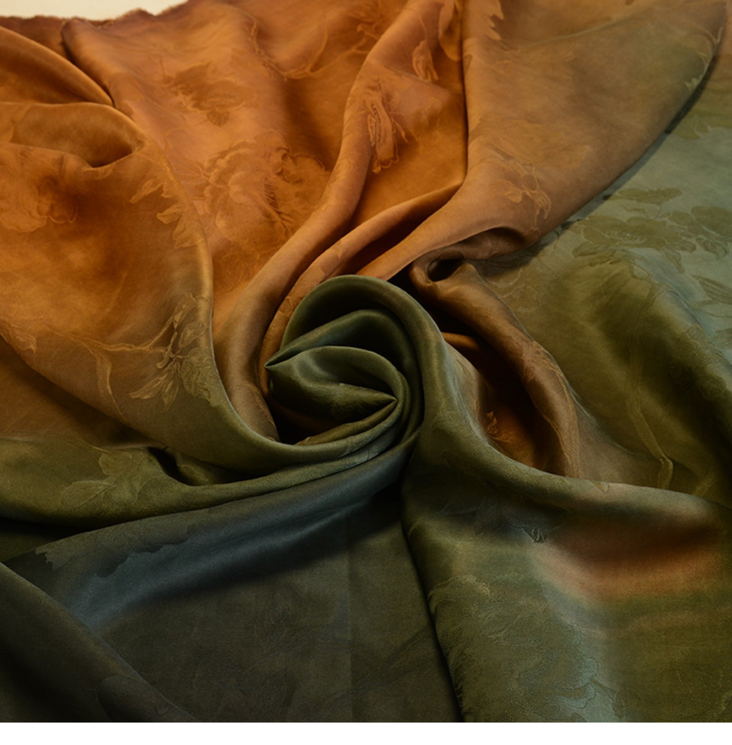 YPJBHL - Handmade 26 Momme HUALUO Jacquard Mud Silk Fabric (Openwork texture) - 138cm by the Yard