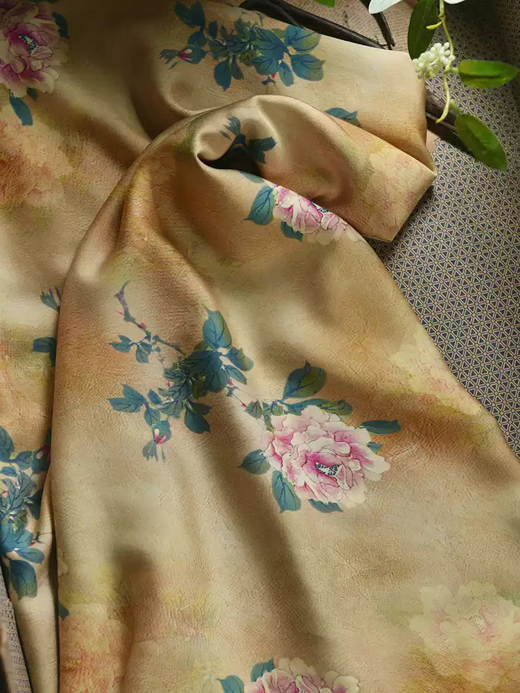 RYJIUQUU - Hight 60 Count Rayon Satin Faux Silk Chinese Style Floral Cheongsam Dress Fabric - 145cm wide by the Yard