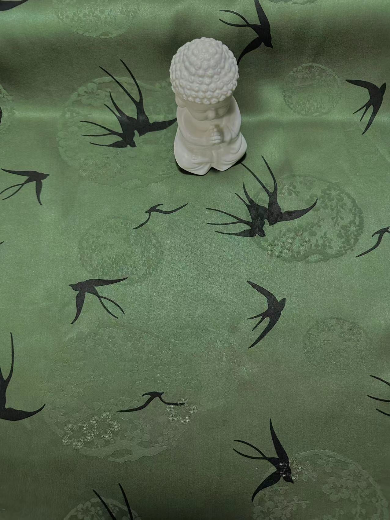 SXJLYZ - Handmade 25 Momme HUALUO Jacquard Hongyunsha Mud Silk Fabric (Openwork texture) - 114cm by the Yard