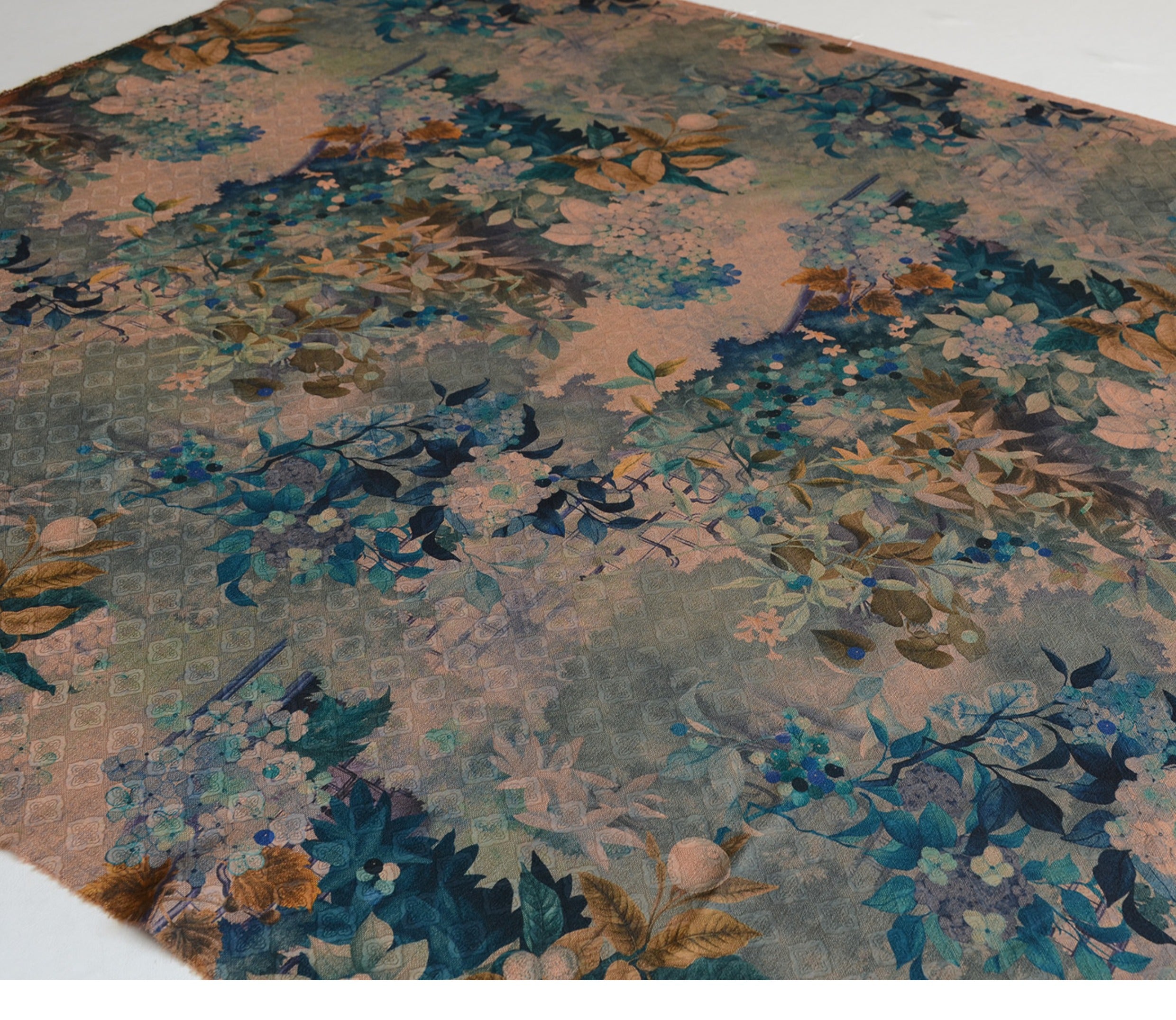 YPQUBA - Handmade 24 Momme HUALUO Jacquard Mud Silk Fabric (Openwork texture) - 110cm by the Yard