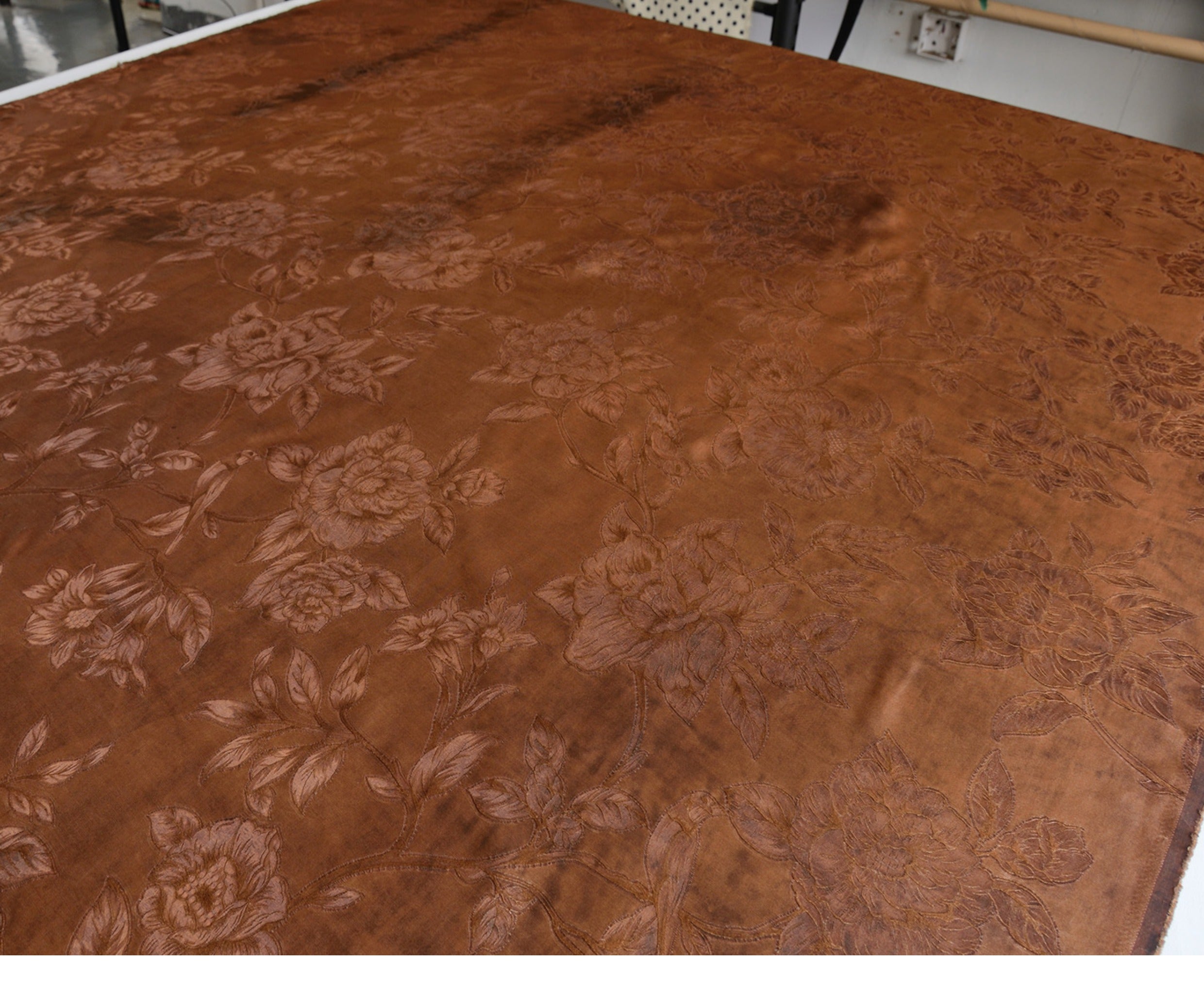 YPHYSI - Handmade 40 Momme Jacquard Mud Silk Fabric - 135cm by the Yard