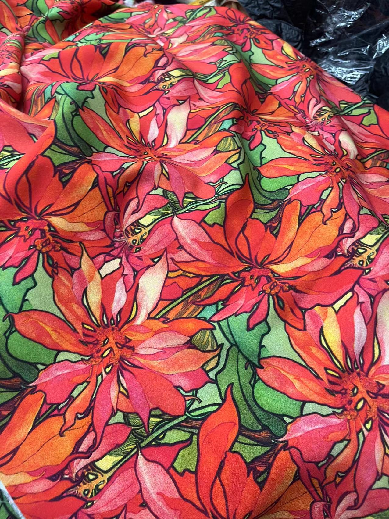 DDYDMD - 19 momme Floral Print Silk Crepe de Chine Fabric - 140cm wide by the Yard