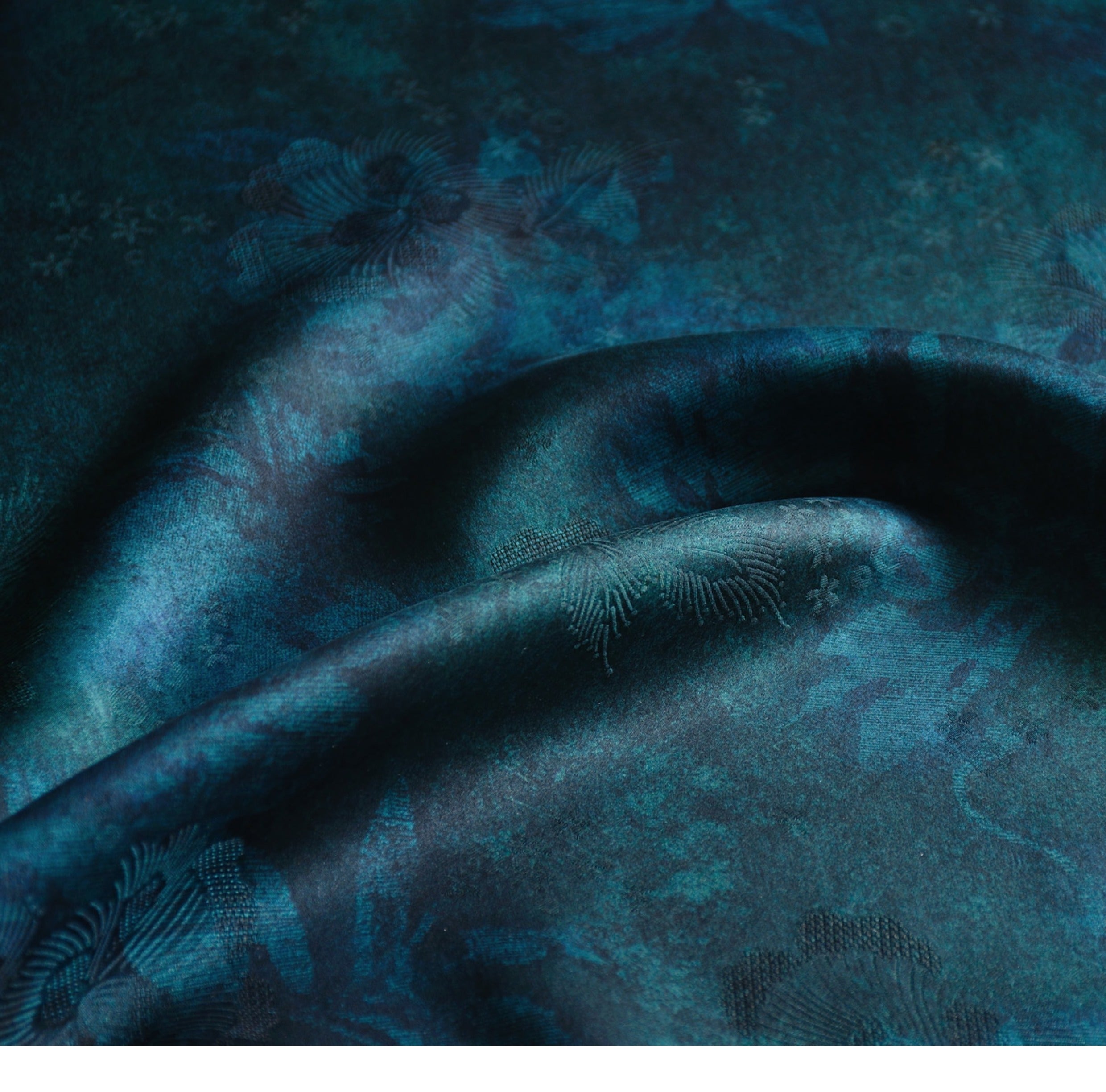 YPSSZO - Handmade 26 Momme HUALUO Jacquard Mud Silk Fabric (Openwork texture) - 110cm by the Yard