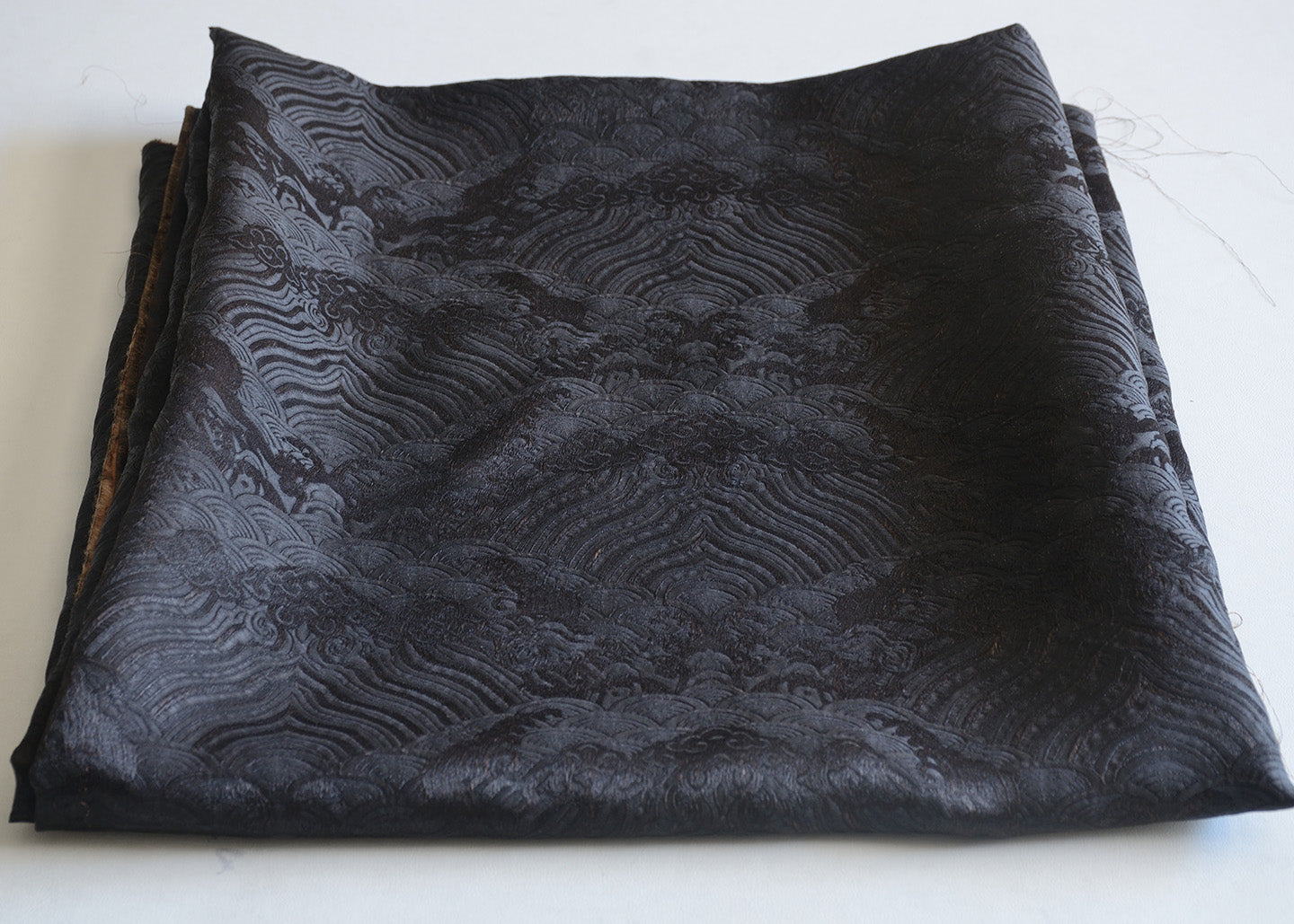 YPHILA - Handmade 40 Momme Jacquard Mud Silk Fabric - 135cm by the Yard