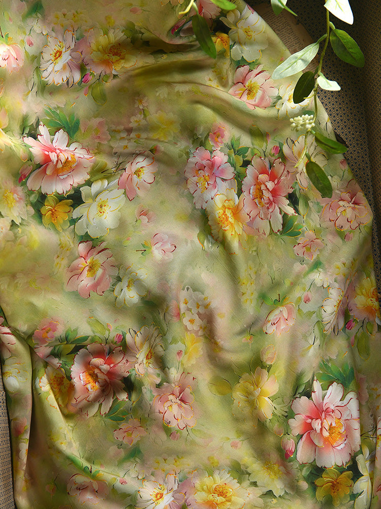 RYFANFUA - Hight 60 Count Rayon Satin Faux Silk Chinese Style Floral Cheongsam Dress Fabric - 145cm wide by the Yard