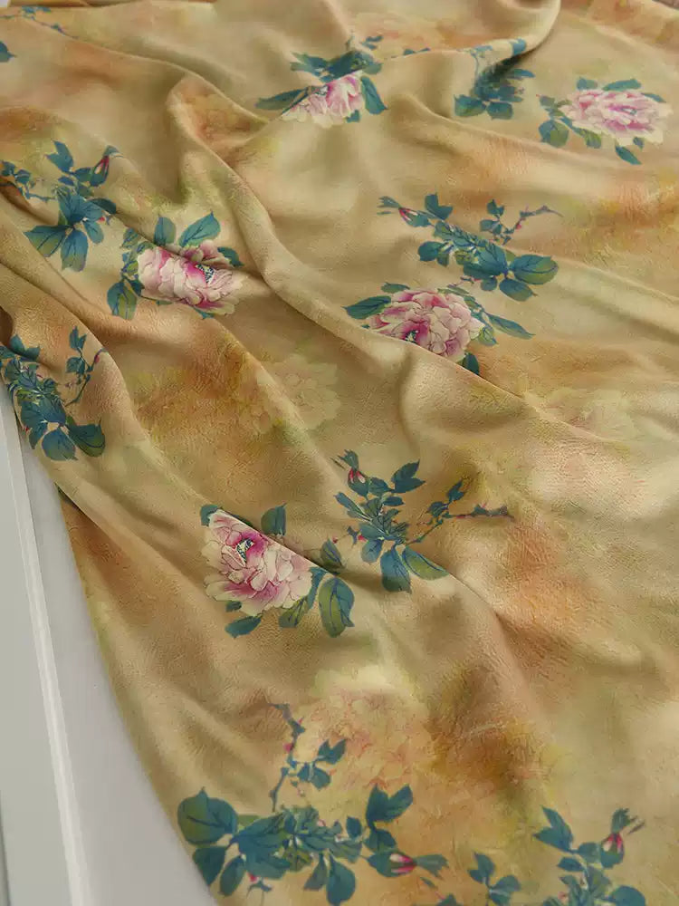 RYJIUQUU - Hight 60 Count Rayon Satin Faux Silk Chinese Style Floral Cheongsam Dress Fabric - 145cm wide by the Yard
