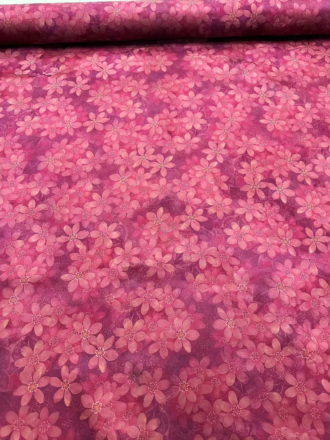 SXKGYR - Handmade 25 Momme HUALUO Jacquard Hongyunsha Mud Silk Fabric (Openwork texture) - 114cm by the Yard