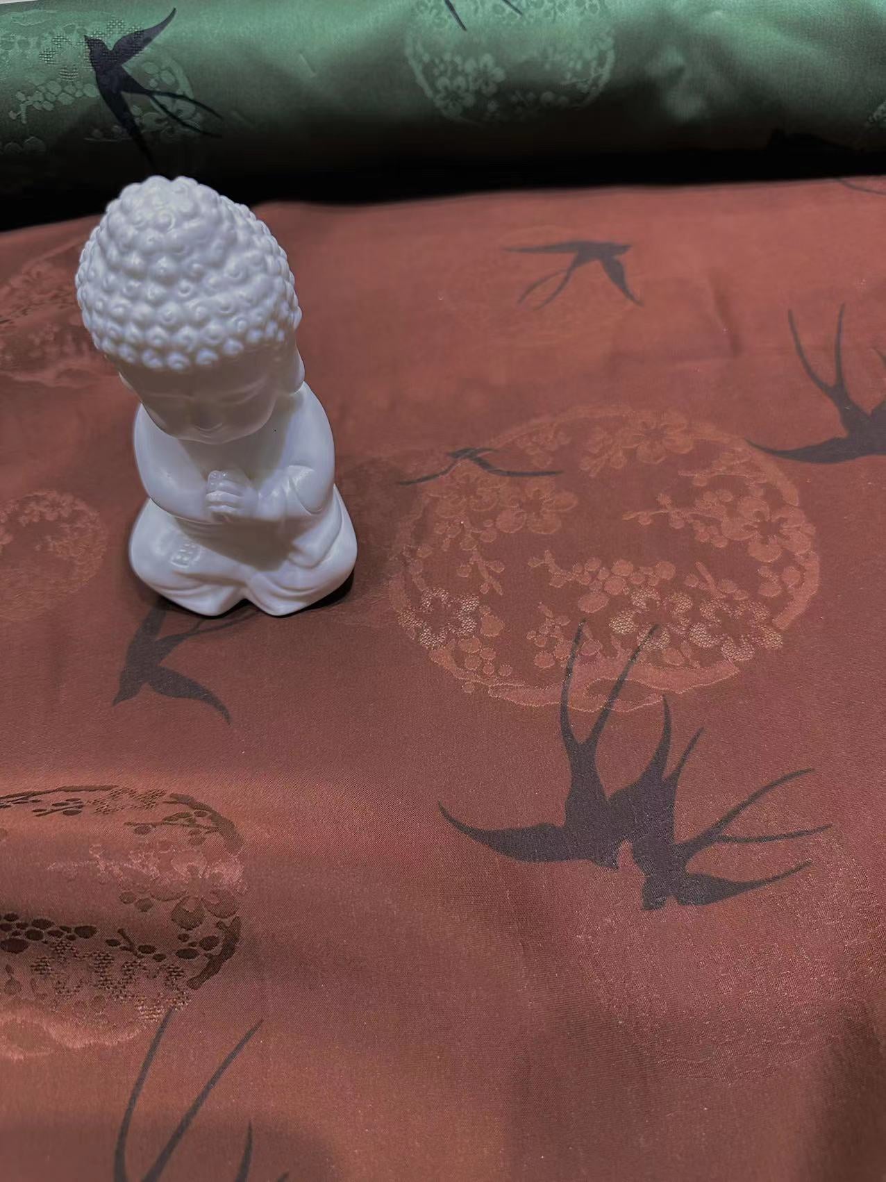 SXJLYZ - Handmade 25 Momme HUALUO Jacquard Hongyunsha Mud Silk Fabric (Openwork texture) - 114cm by the Yard