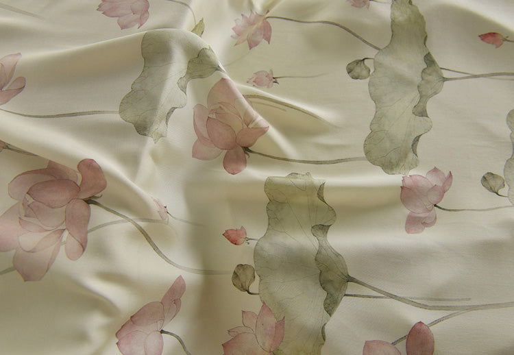 RYHEEYIU - Hight 60 Count Rayon Satin Faux Silk Chinese Style Floral Cheongsam Dress Fabric - 145cm wide by the Yard
