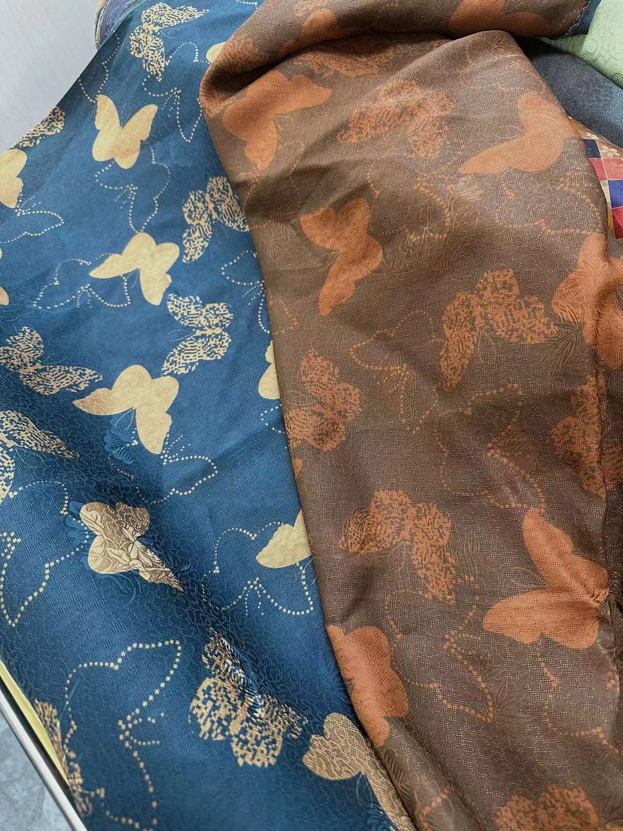 SXBAID - Handmade 25 Momme HUALUO Jacquard Hongyunsha Mud Silk Fabric (Openwork texture) - 114cm by the Yard