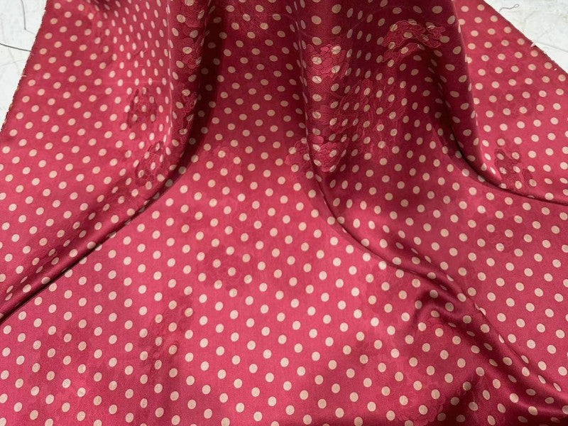 SXBODN - Handmade 25 Momme HUALUO Jacquard Hongyunsha Mud Silk Fabric (Openwork texture) - 114cm by the Yard