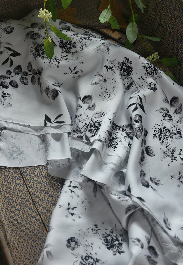 RYBAIMOO - Hight 60 Count Rayon Satin Faux Silk Chinese Style Floral Cheongsam Dress Fabric - 145cm wide by the Yard