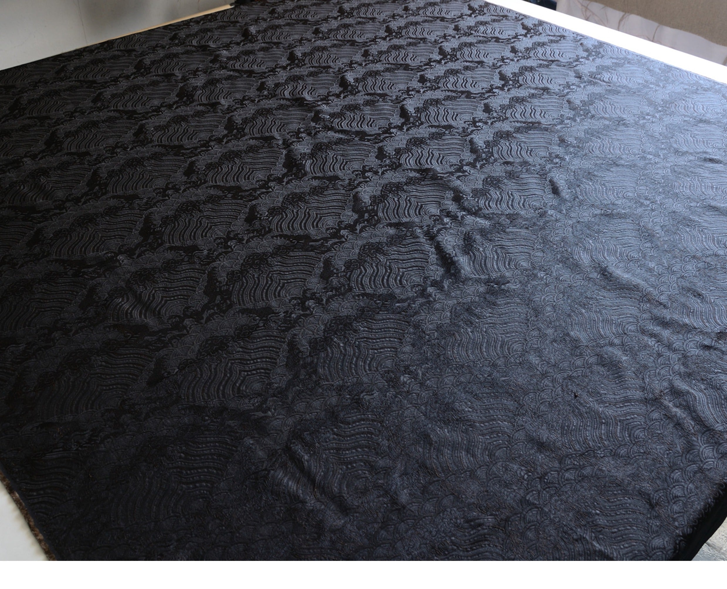 YPHILA - Handmade 40 Momme Jacquard Mud Silk Fabric - 135cm by the Yard