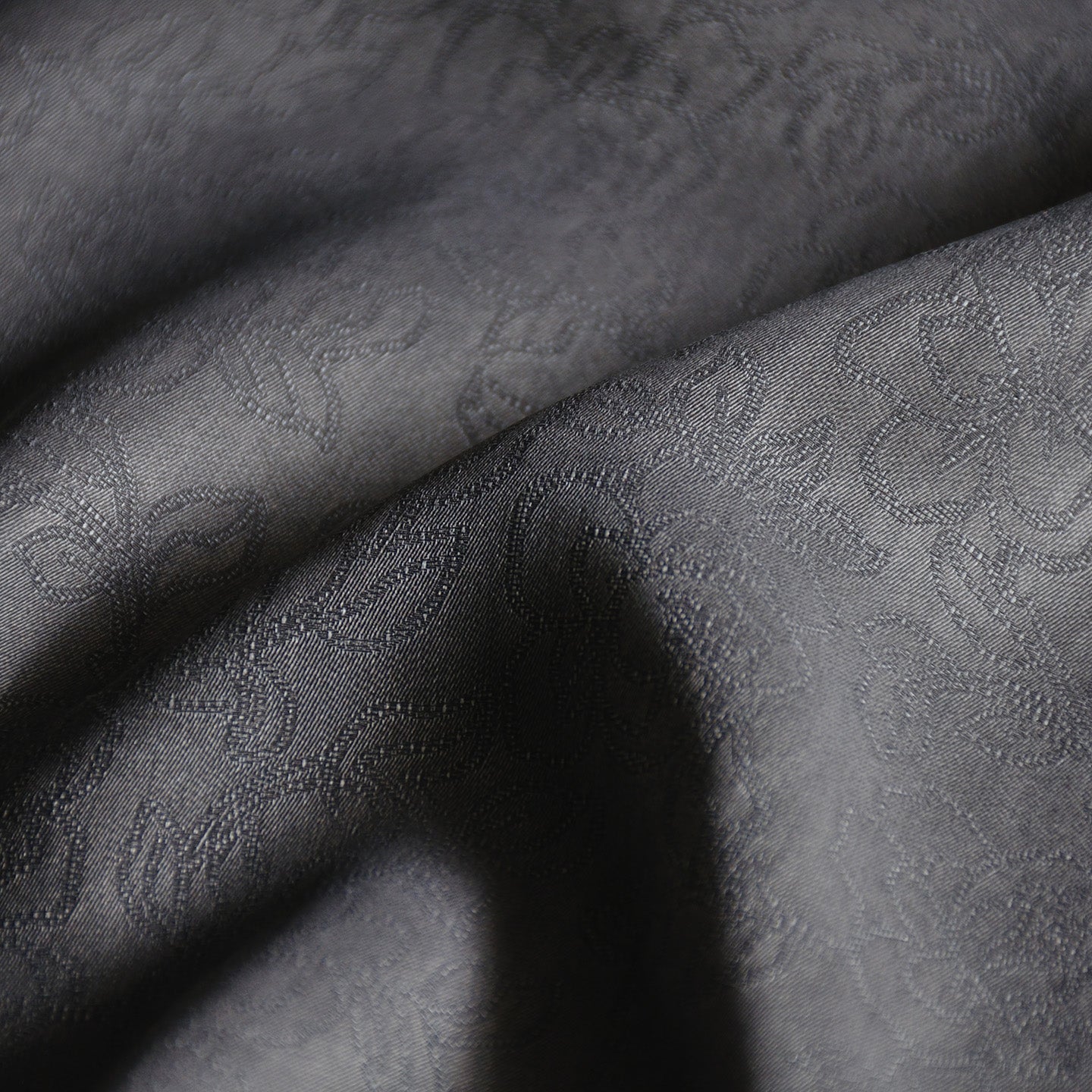 YPHYIY - Handmade 23 Momme HUALUO Jacquard Mud Silk Fabric (Openwork texture) - 110cm by the Yard