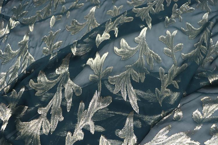 JFHSUY - 10 Momme Golden Thread Weave Silk Georgette Fabric - 140cm wide by the Yard