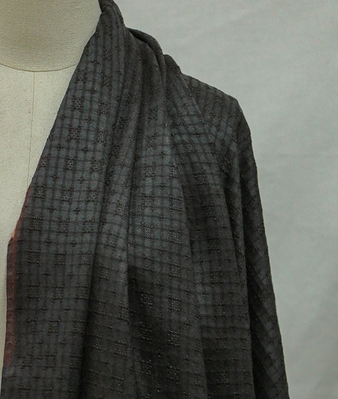 ZUCAN - 22 Momme Handmade Jacquard Tussah Silk Mud Silk Fabric - 120cm by the Yard