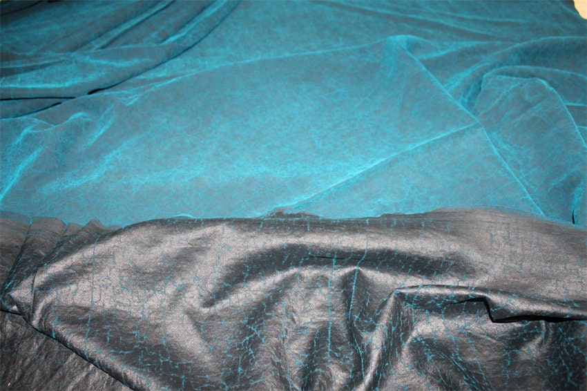 HULANGUI - 25 momme Peacock Blue Handmade Cracked Mud Silk Gambiered Ganton Silk Fabric - 110cm wide by the Yard