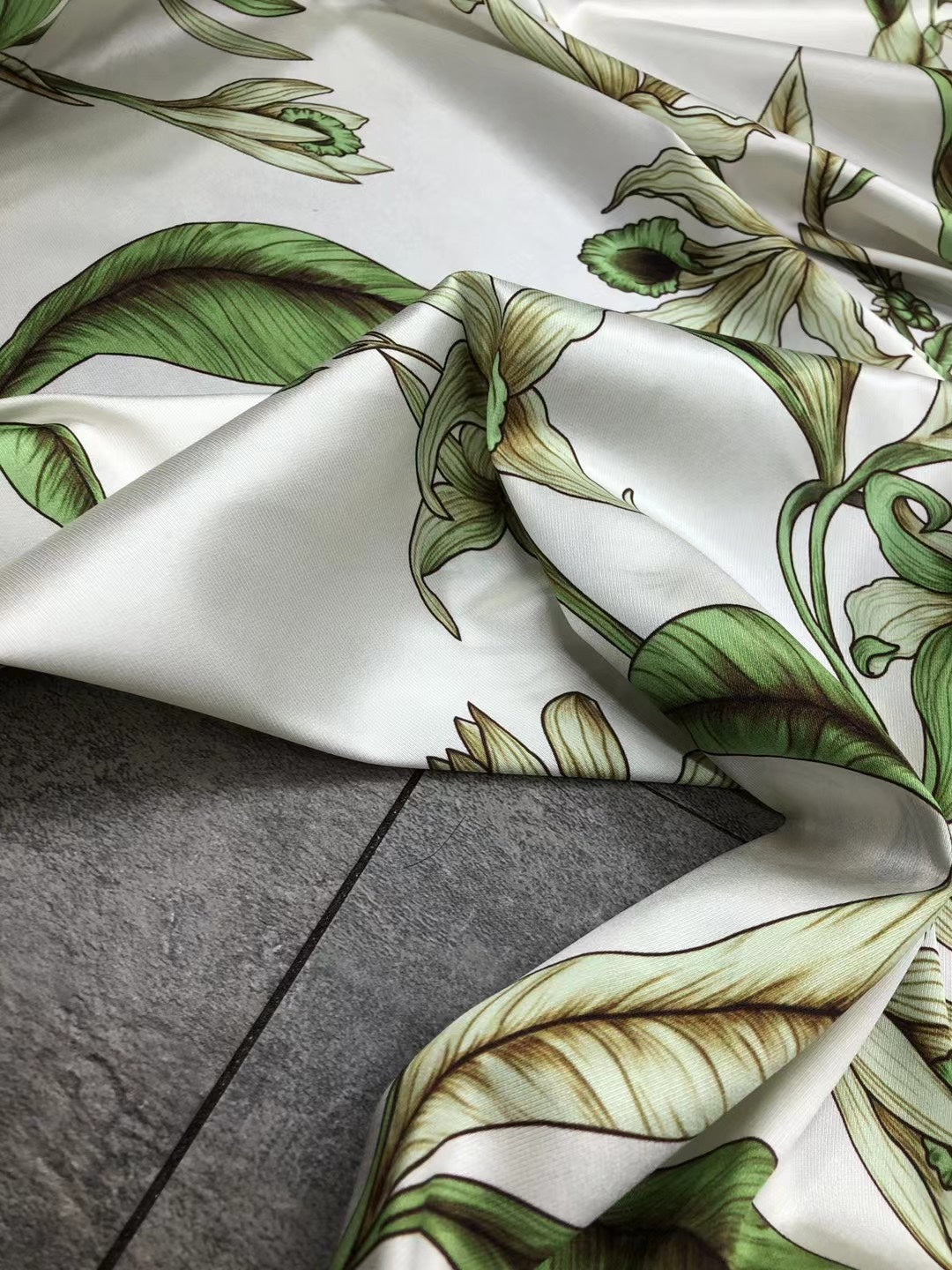 BUBBDL - 21 Momme Green Leaves on White Background Digital Print Stretch Silk Satin Fabric - 140cm wide by the Yard