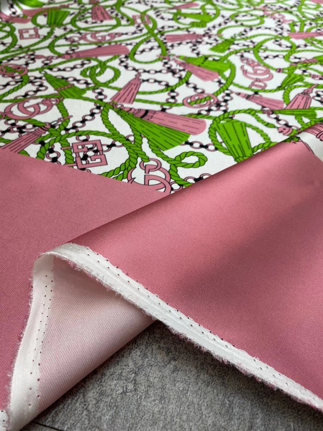 BUBFLL - 21 Momme Pink and Green Contrast Classic Chain Digital Print Stretch Silk Satin Fabric - 140cm wide by the Yard