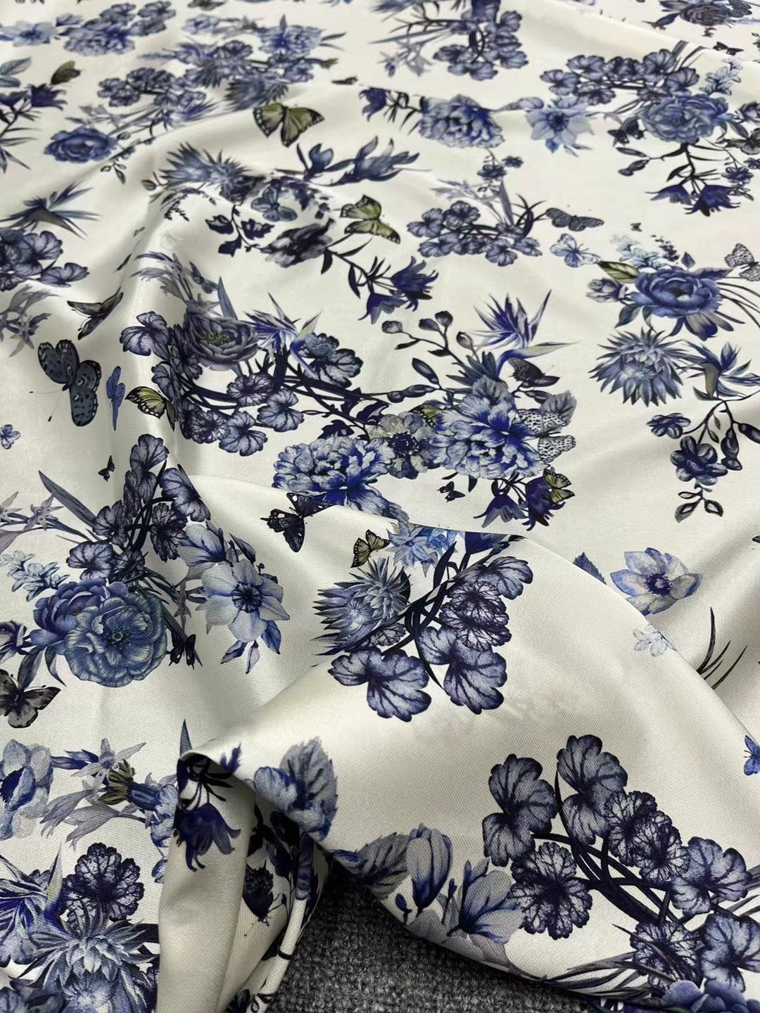 BUBHDP - 21 Momme Digital Print Stretch Silk Satin Fabric - 140cm wide by the Yard