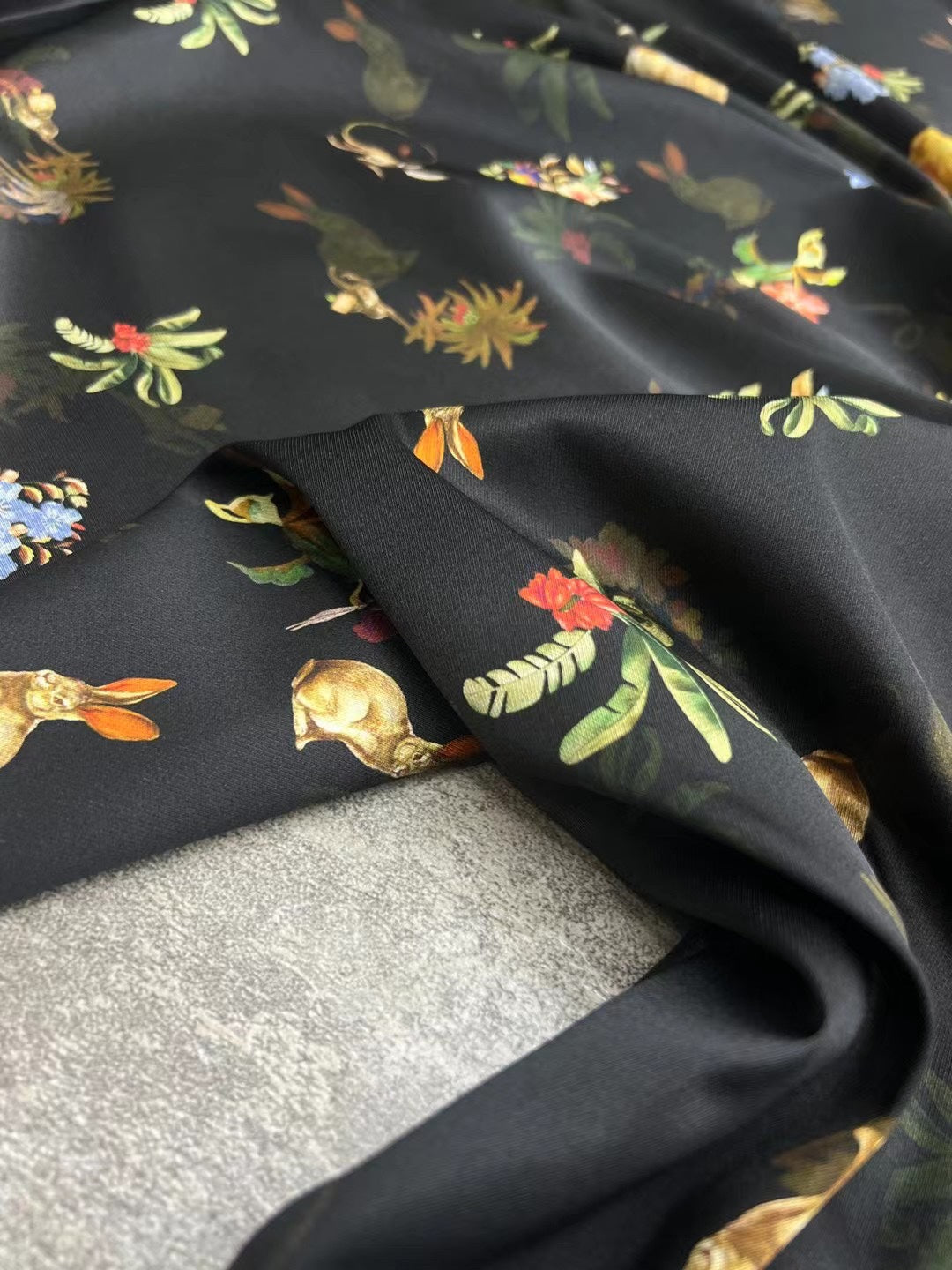 BUBHTZ - 21 Momme Black Background Rabbit Digital Print Stretch Silk Satin Fabric - 140cm wide by the Yard