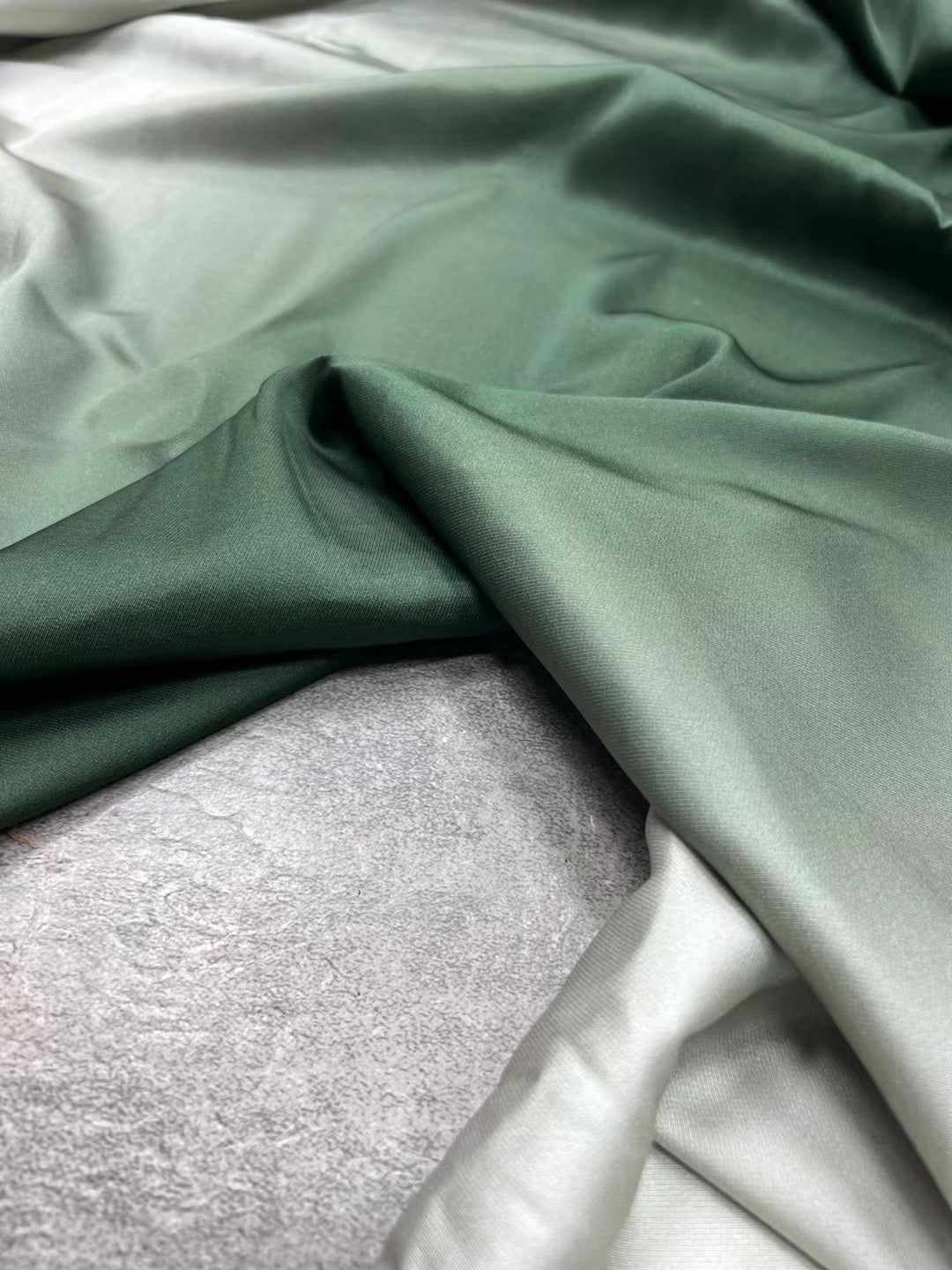 BUBLJB - 21 Momme Green Gradient Color Digital Print Stretch Silk Satin Fabric - 140cm wide by the Yard
