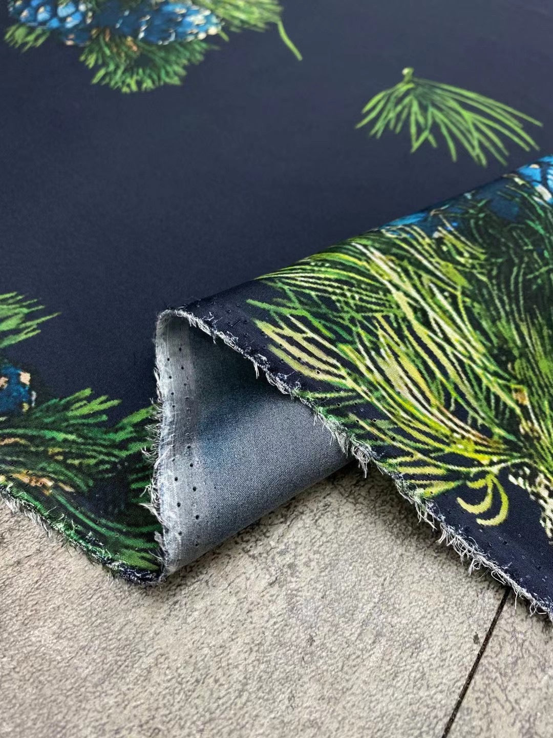 BUBZQD - 18 Momme Navy Blue Base Printing Stretch Silk Crepe De Chine Satin Fabric - 140cm By the Yard