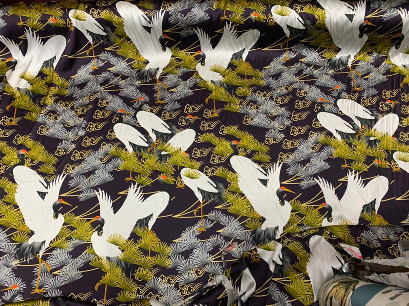 CHFENX - 19 Momme Beautiful Crane Pattern Digital Print Stretch Silk Satin Fabric - 140cm wide by the Yard