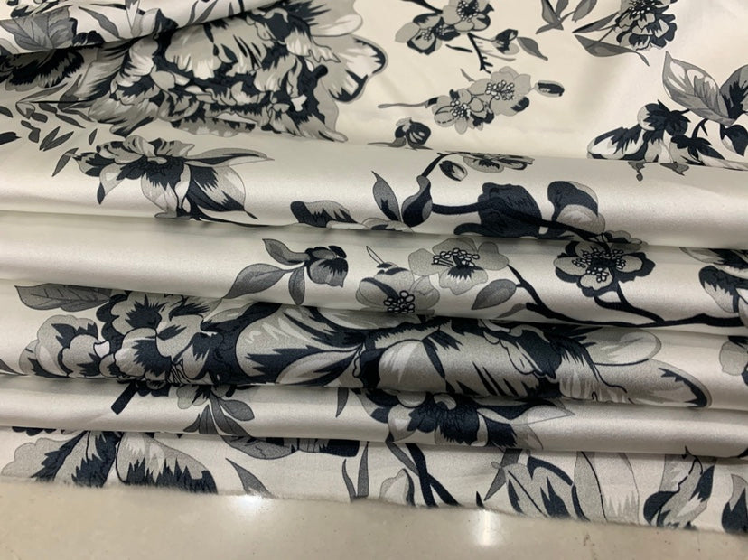 CHGFEN - 19 Momme Flowers Pattern Digital Print Stretch Silk Satin Fabric - 108cm wide by the Yard