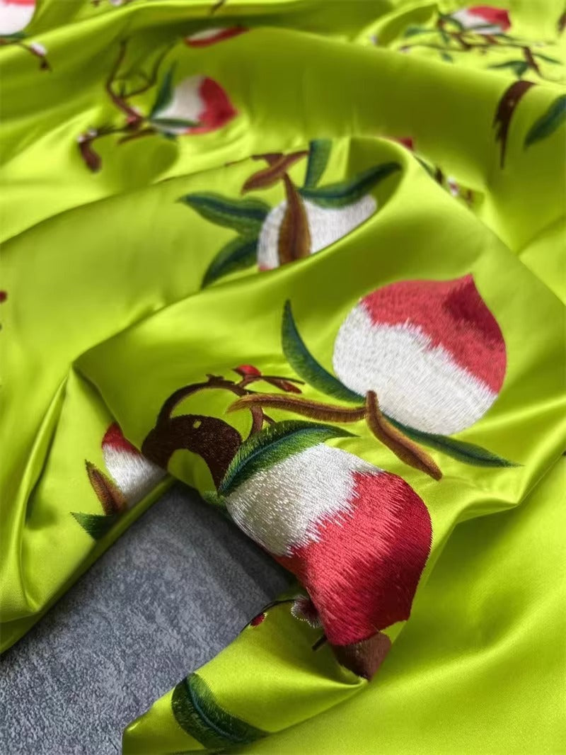 CJGFCXPT - Embroidered 100% silk SUKU satin fabric, 35 momme, 140cm wide, sold by the yard