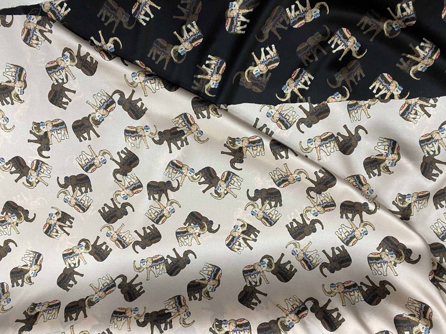 DAELEP - 19 Momme Elephant Pattern Digital Print Stretch Silk Satin Fabric - 140cm wide by the Yard