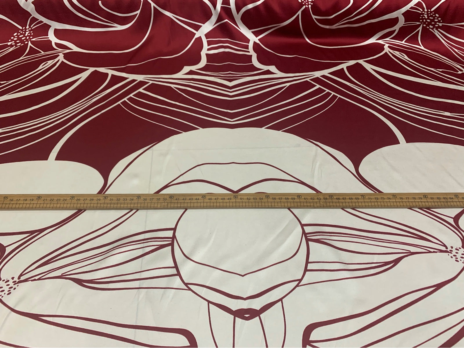 GADING - 19 Momme White and Red Color Matching Pattern Digital Print Stretch Silk Satin Fabric - 140cm wide by the Yard