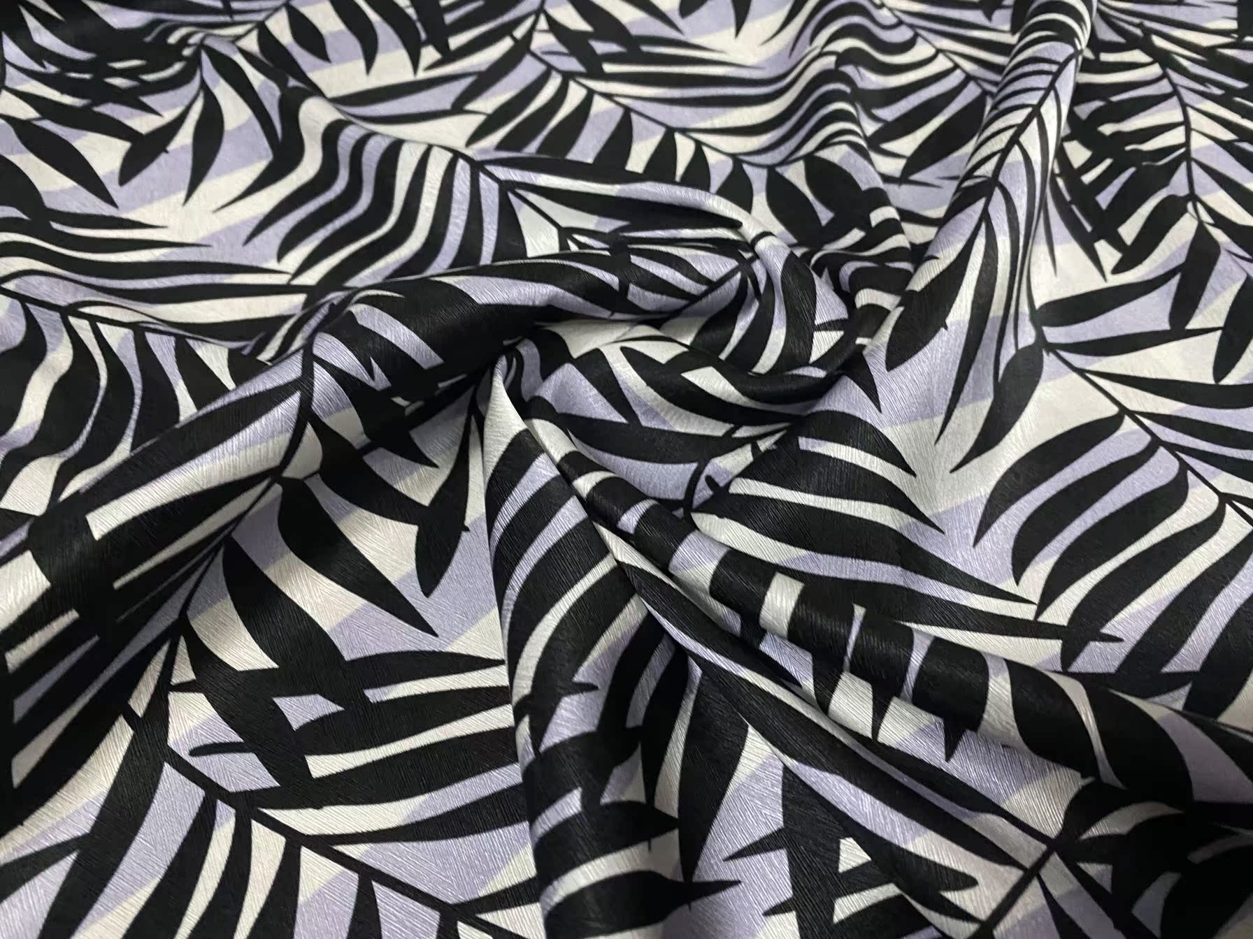 HUDAYE - 22 Momme Black and White Leaves Pattern Digital Print Stretch Silk Satin Fabric - 108cm wide by the Yard