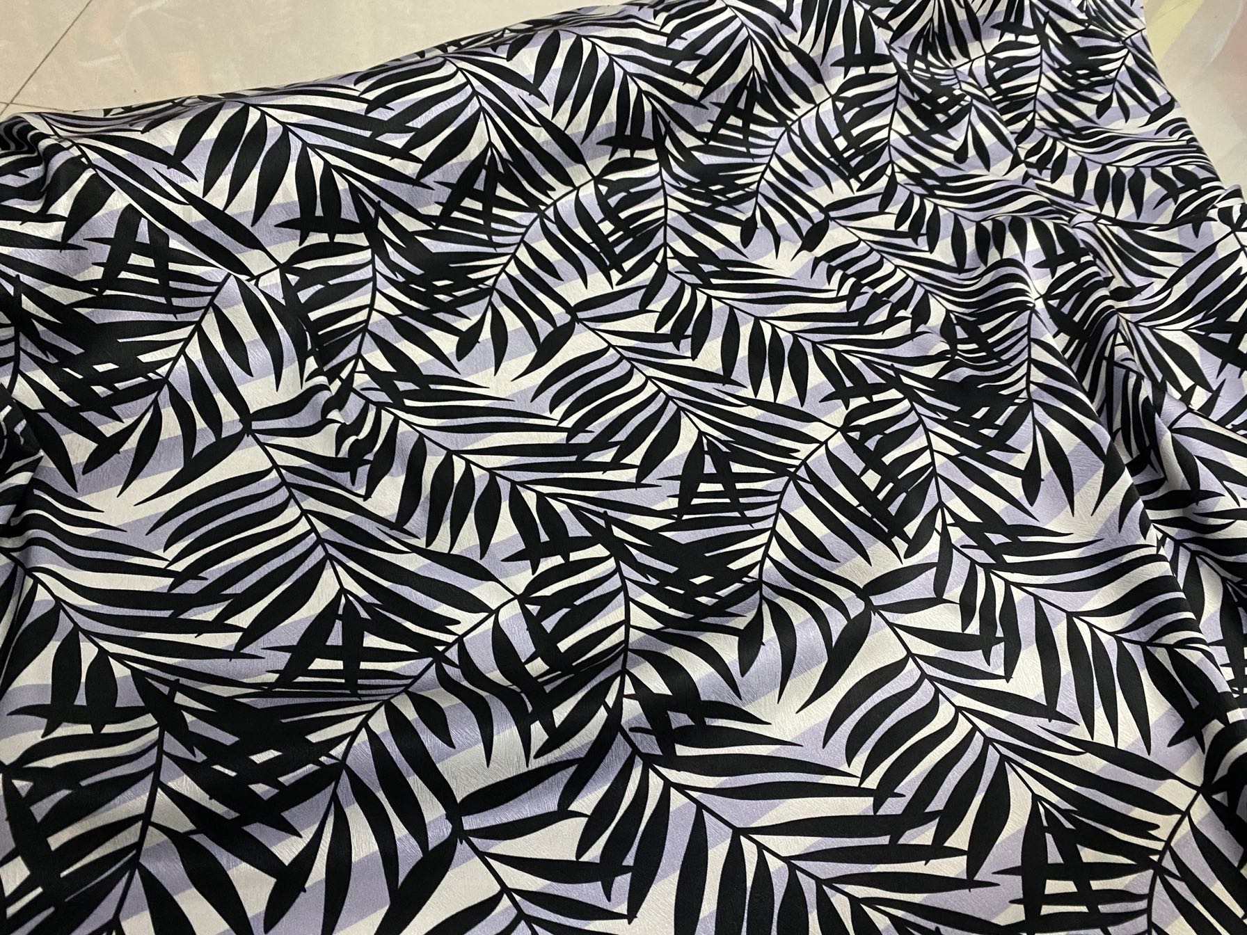HUDAYE - 22 Momme Black and White Leaves Pattern Digital Print Stretch Silk Satin Fabric - 108cm wide by the Yard