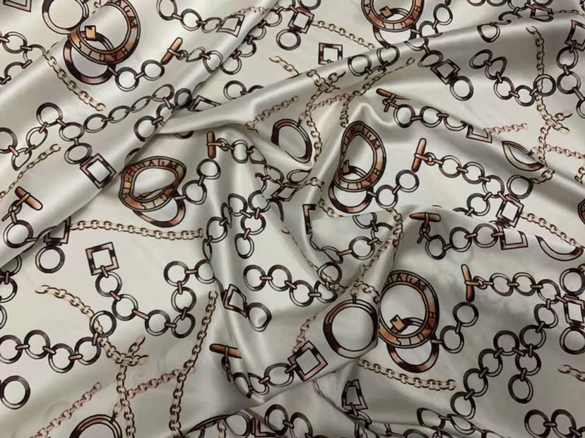 LIATIA - 19 Momme Chain Circle Pattern Digital Print Stretch Silk Satin Fabric - 140cm wide by the Yard