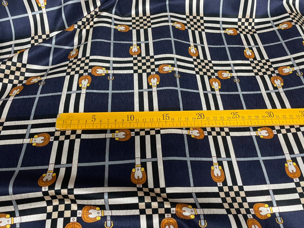 LUYIOU - 19 Momme Chain Pattern Digital Print Stretch Silk Satin Fabric - 140cm wide by the Yard