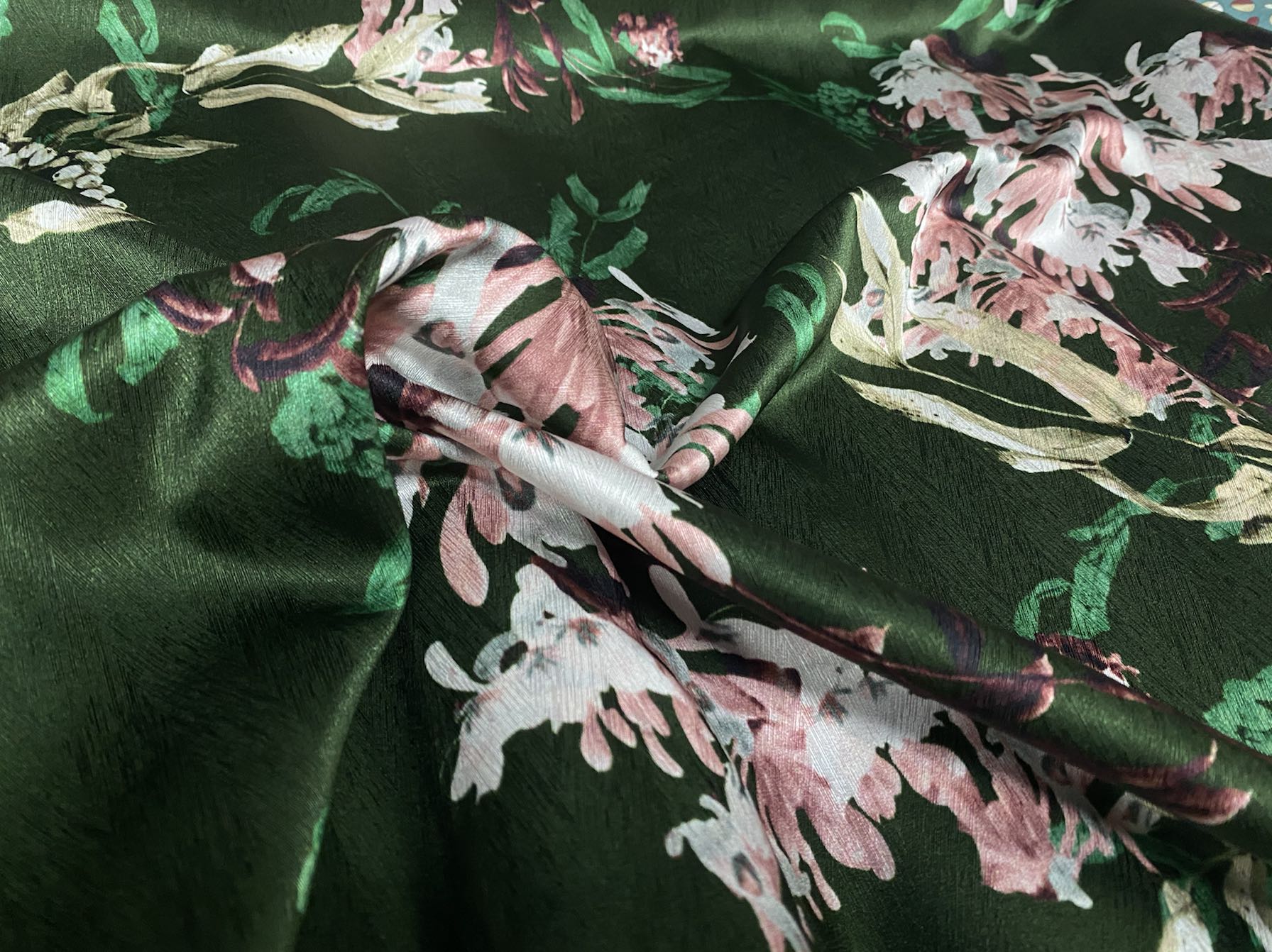 MOULIV - 22 Momme Flower Pattern Digital Print Stretch Silk Satin Fabric - 108cm wide by the Yard