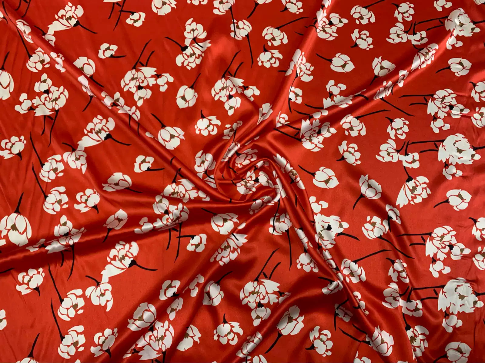 REDLIT - 19 Momme Small Flowers on Red Background Pattern Digital Print Stretch Silk Satin Fabric - 108cm wide by the Yard