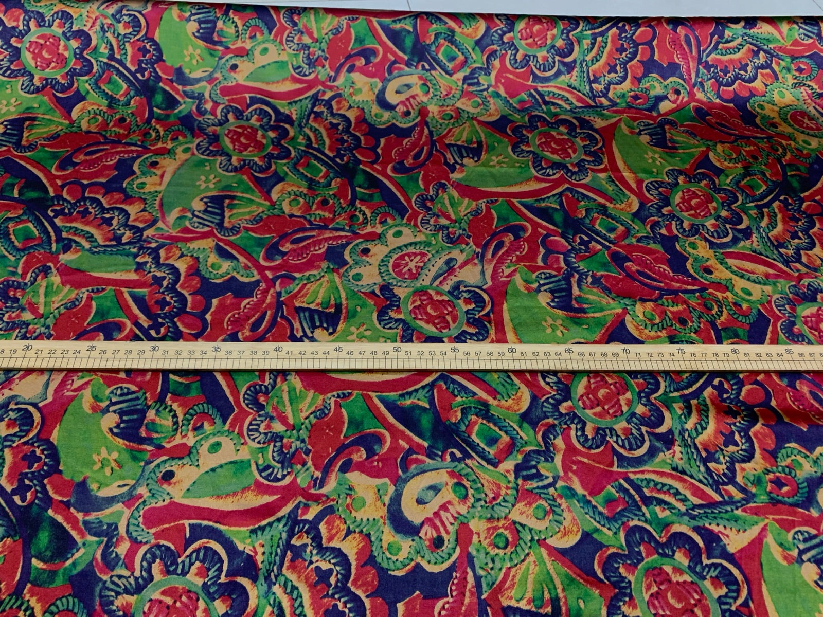 REDLVD - 19 Momme Red and Green Geometric Irregular Pattern Digital Print Stretch Silk Satin Fabric - 108cm wide by the Yard