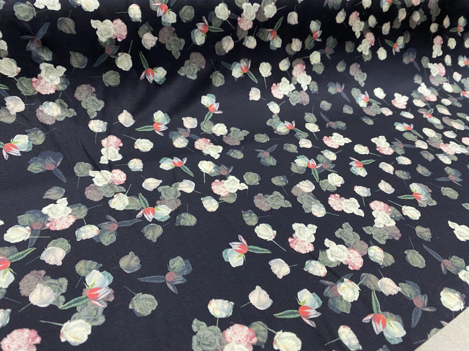 SAOSUI - 19 Momme Small Florals Pattern Digital Print Stretch Silk Satin Fabric - 108cm wide by the Yard