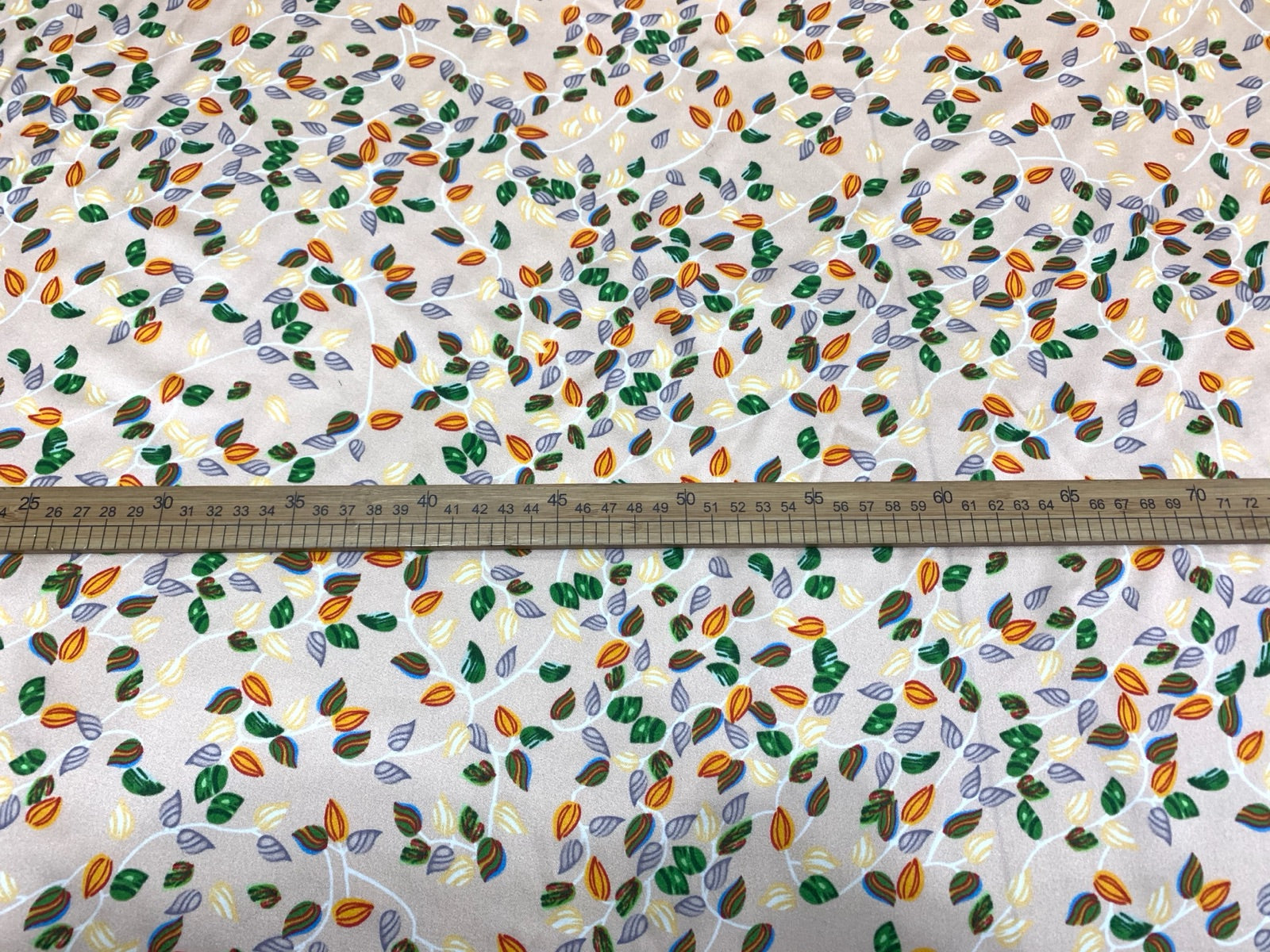 TAOYFA - 19 Momme Pastoral Yellow Background Small Flowers Pattern Digital Print Stretch Silk Satin Fabric - 108cm wide by the Yard