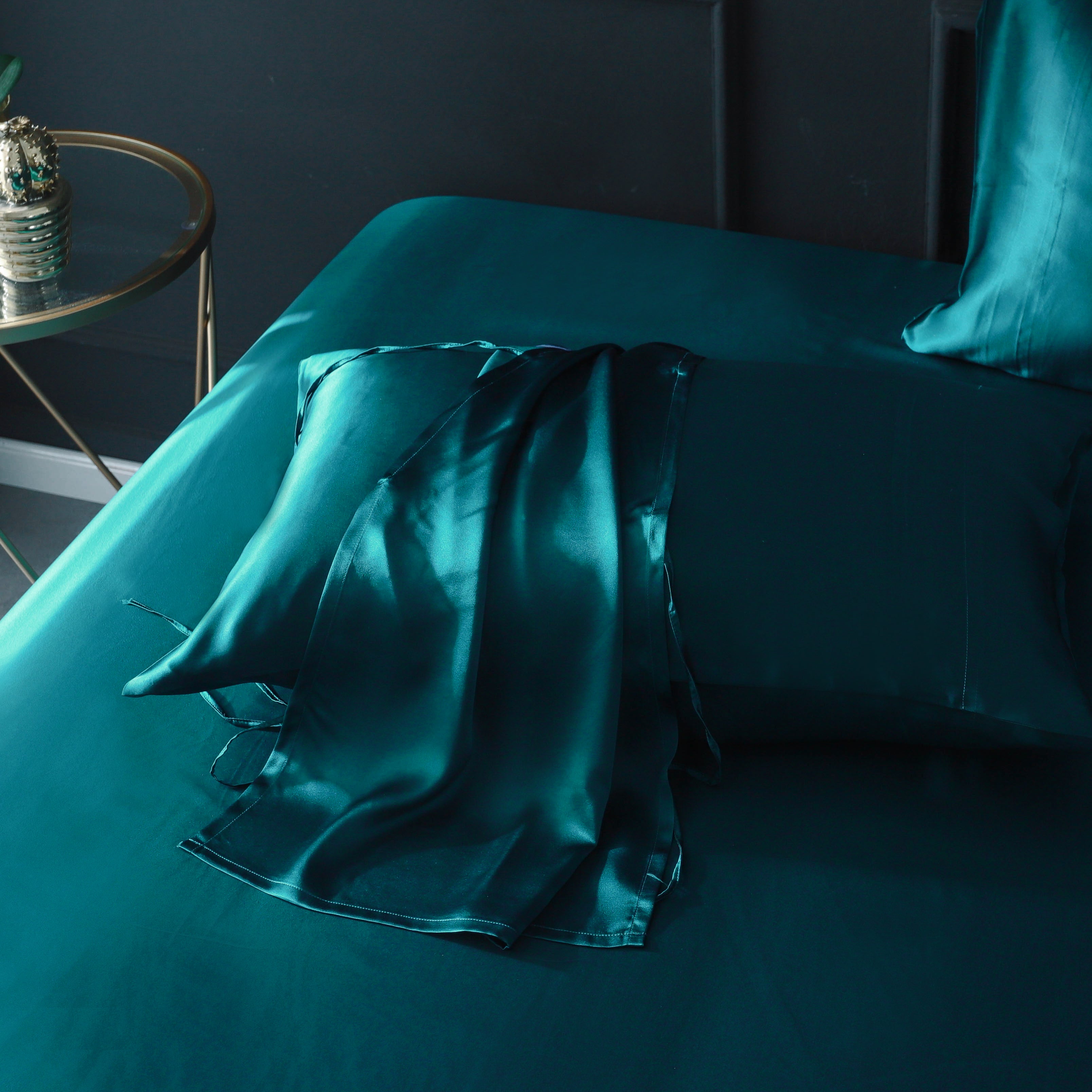 100% Mulberry Silk Pillow Cover