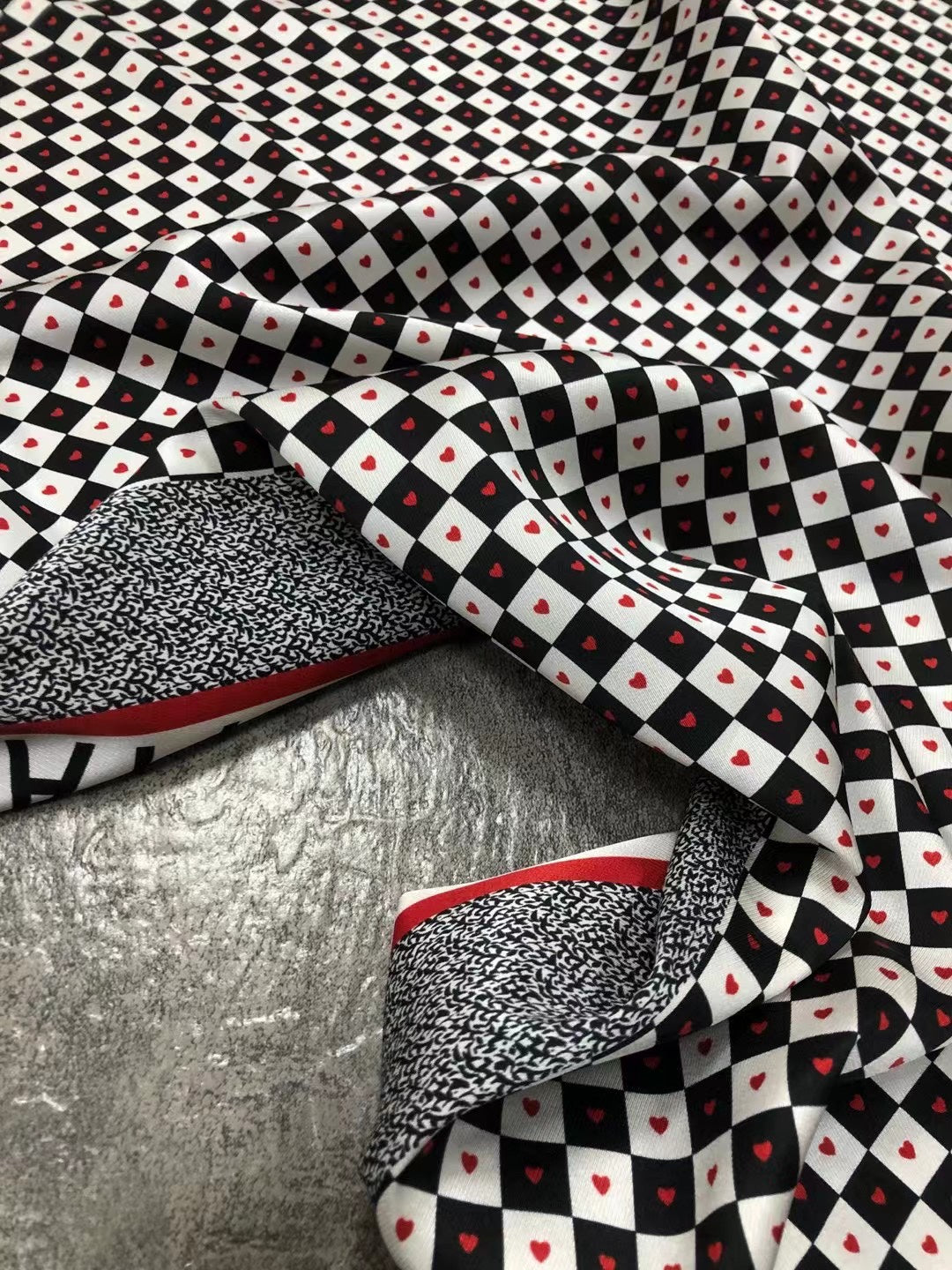 BUBAXG - 21 Momme Grid Love Digital Print Stretch Silk Satin Fabric - 140cm wide by the Yard