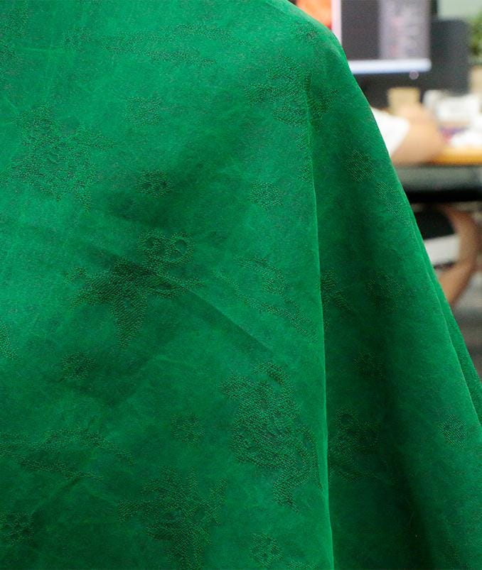 CCLTIH - 15 Momme Handmade Green Cracks Jacquard Plant Dye Mud Silk Fabric, 114cm by the Yard