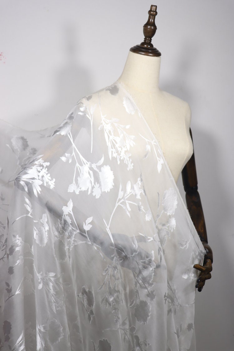 XLUZHI - 10 Momme White Flowers Sheer Burnout Silk Devore Satin Fabric - 140cm wide by the Yard