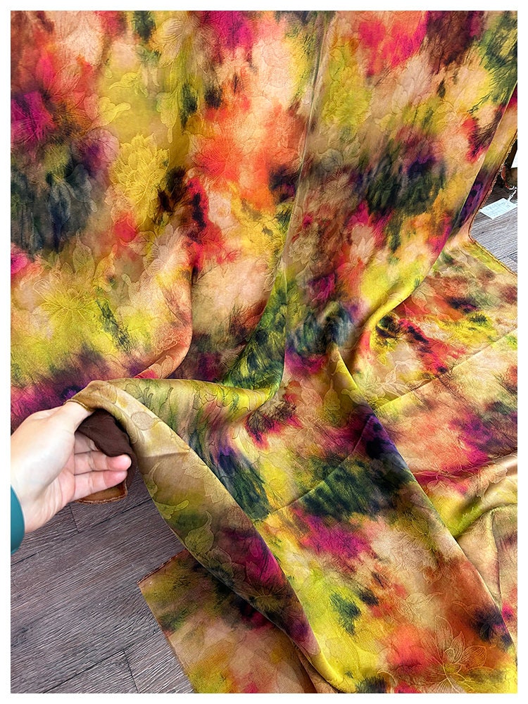 SUNRNML - Handmade 25 Momme HUALUO Jacquard Mud Silk Fabric (Openwork texture) - 113cm by the Yard