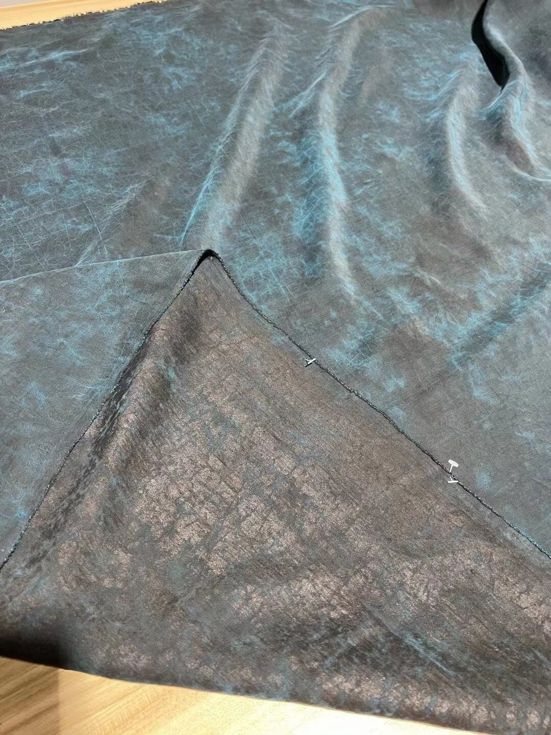 ZHARAN - 25 Momme Handmade Mud Silk Gambiered Ganton Silk Fabric - 110cm wide by the Yard