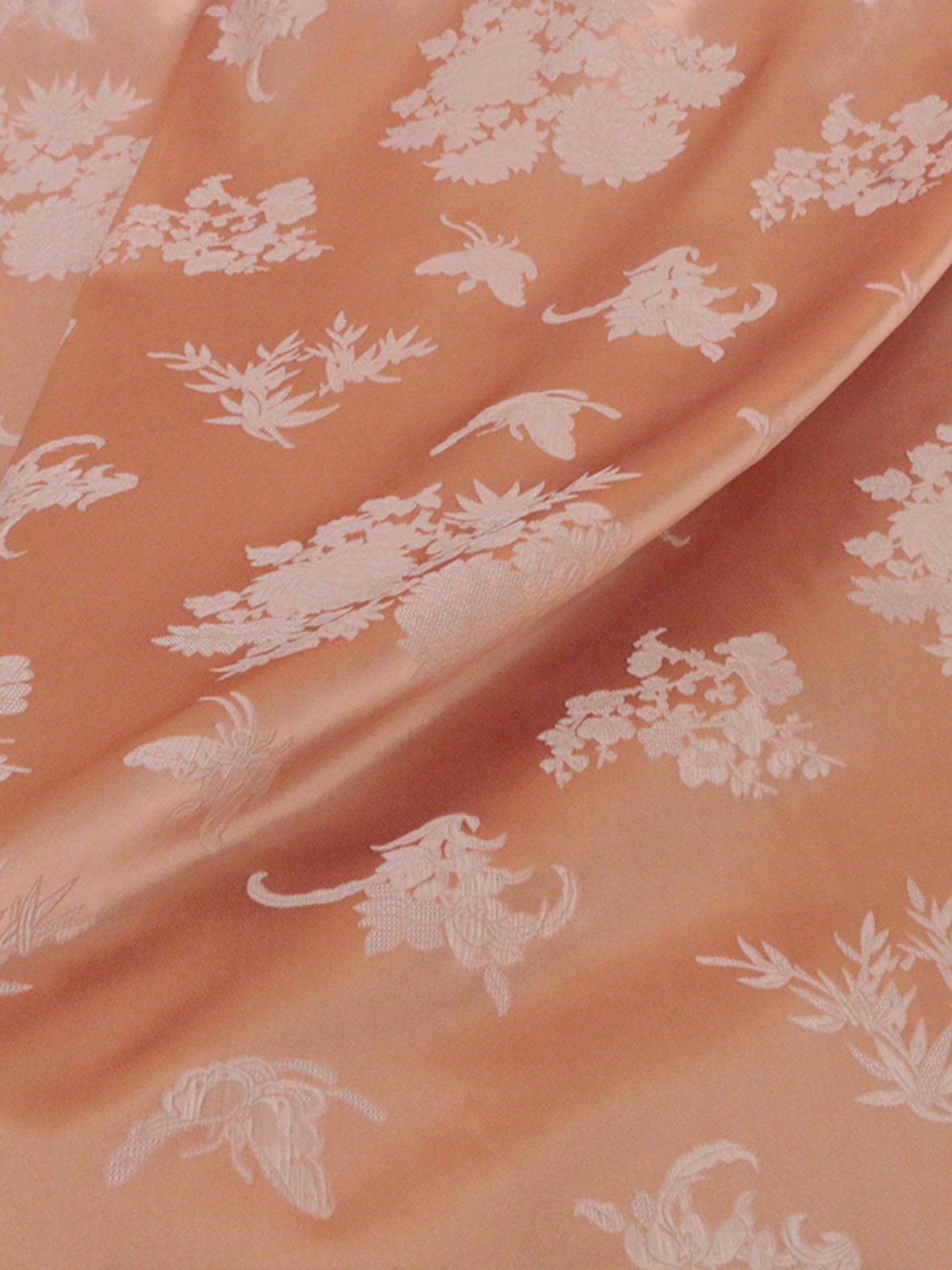 QIAWEI - Handmade Embossed Guanle Crepe Jacquard Stretch Elasticity Silk Fabric - 138cm wide by the Yard